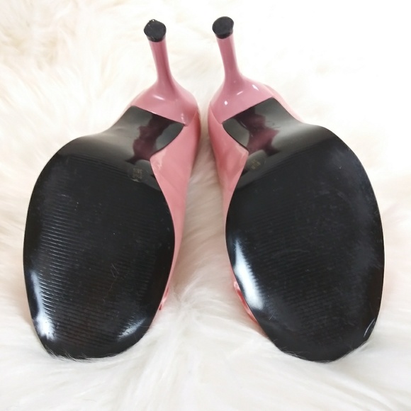 BCBG BLUSH BOW PEEPTOE PATENT LEATHER HEELS - Picture 5 of 8